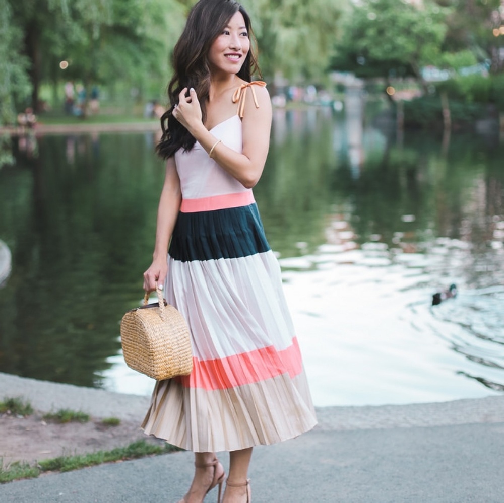 Banana Republic Pleated Colorblock dress